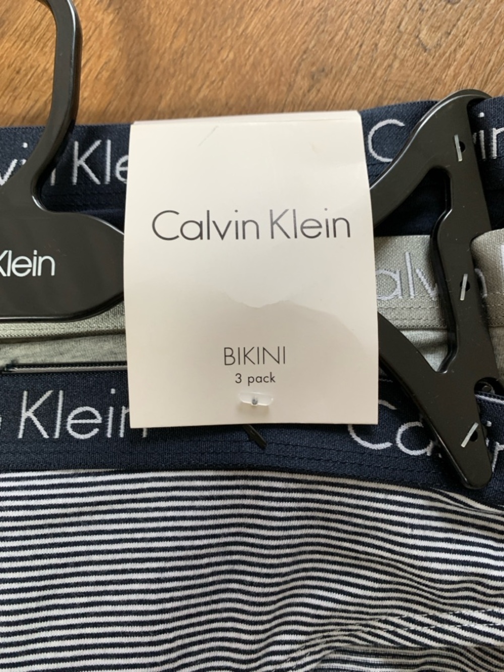 Calvin Klein women’s underwear, size S - Picture 3 of 4